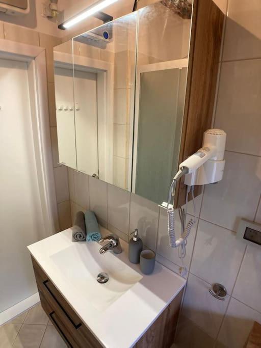 Piccolo Nido Apartment โรวีน ภายนอก รูปภาพ